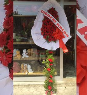 karasu çiçekçi nikah çelenkleri