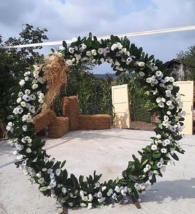 karasu çiçekçilik tasarım çelenkler