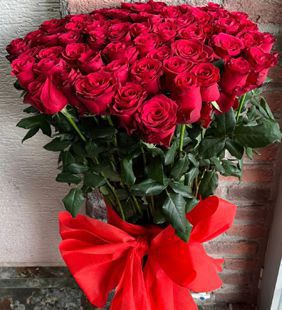 karasu çiçekçileri sevgiliye gül buketleri